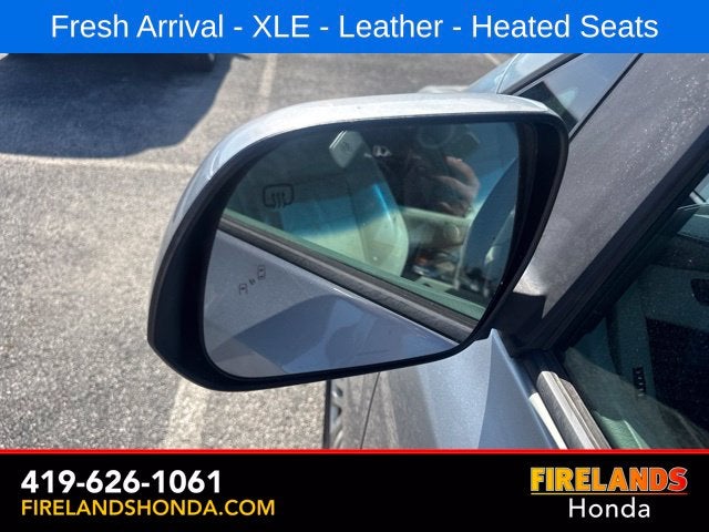 2016 Toyota Sienna XLE 8 Passenger