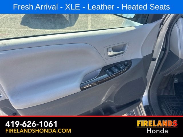 2016 Toyota Sienna XLE 8 Passenger