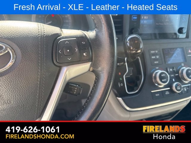 2016 Toyota Sienna XLE 8 Passenger