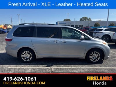 2016 Toyota Sienna XLE 8 Passenger