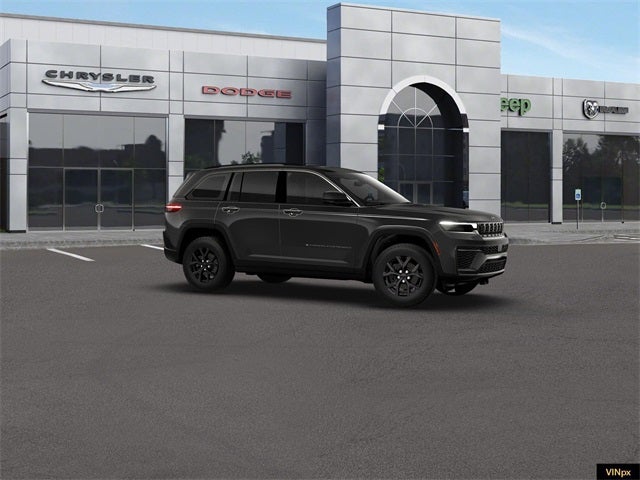 2026 Jeep Grand Cherokee Laredo