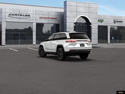 2026 Jeep Grand Cherokee Laredo Altitude