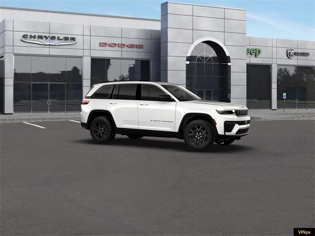 2026 Jeep Grand Cherokee Laredo