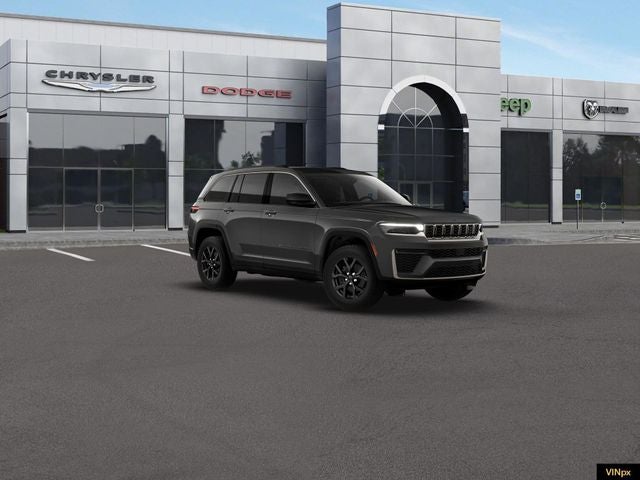 2026 Jeep Grand Cherokee Laredo Altitude