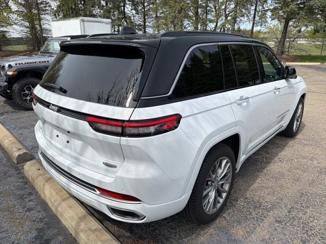 2025 Jeep Grand Cherokee Summit