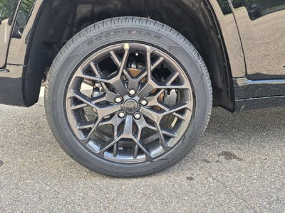 2027 Jeep Grand Cherokee Summit