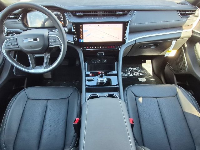 2027 Jeep Grand Cherokee L Limited Reserve