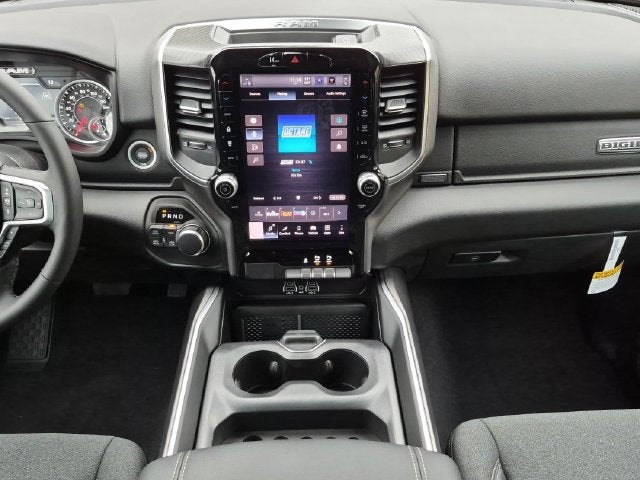 2027 RAM 1500 Big Horn/Lone Star