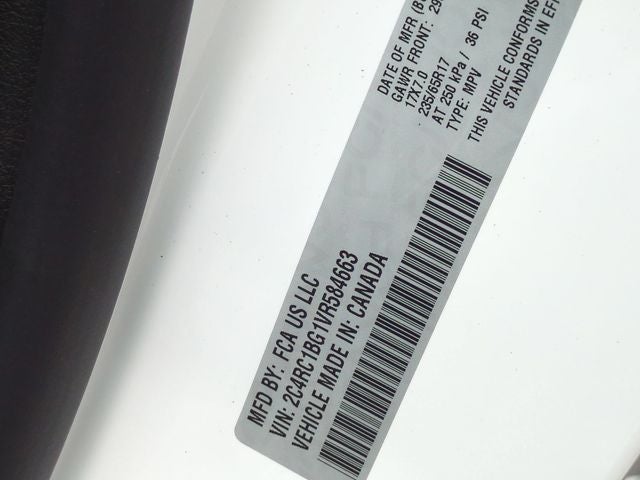2027 Chrysler Pacifica Select