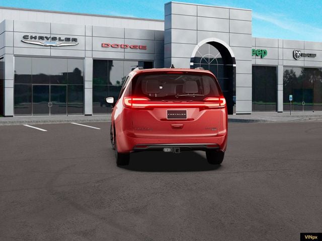 2027 Chrysler Pacifica Limited