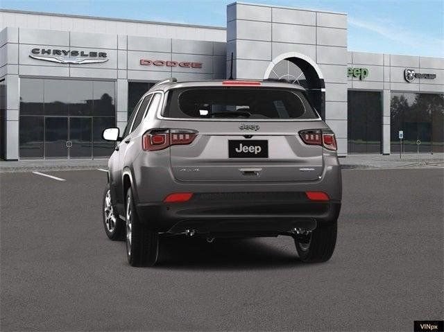 2024 Jeep Compass Latitude Lux