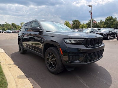 2025 Jeep Grand Cherokee Altitude