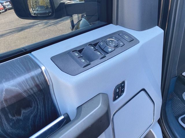 2022 Ford F-450SD Limited DRW