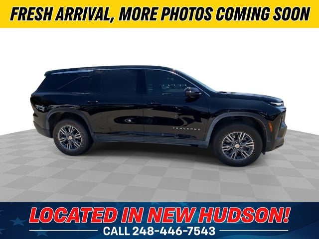 2024 Chevrolet Traverse LS