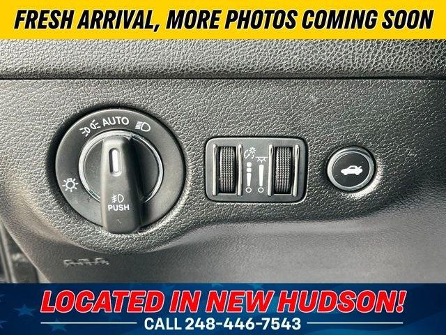 2023 Chrysler 300 Touring