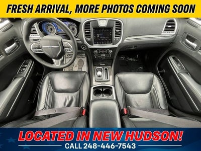 2023 Chrysler 300 Touring