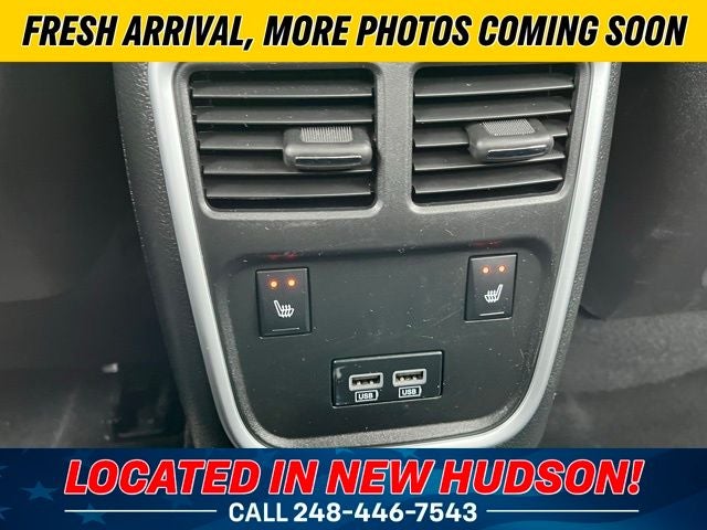 2023 Chrysler 300 Touring