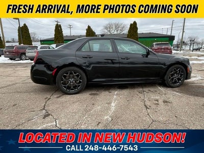 2023 Chrysler 300 Touring