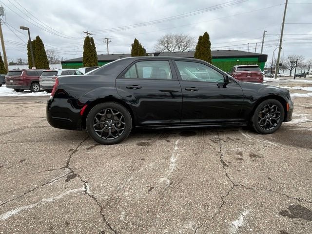 2023 Chrysler 300 Touring