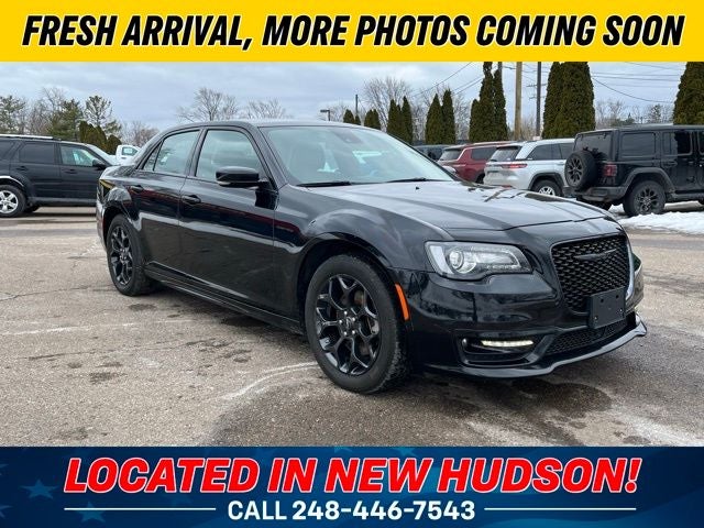 2023 Chrysler 300 Touring