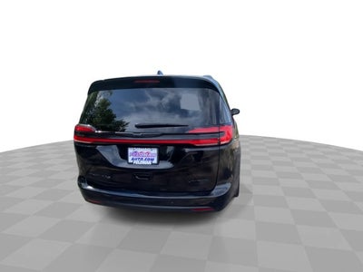2025 Chrysler Pacifica Limited
