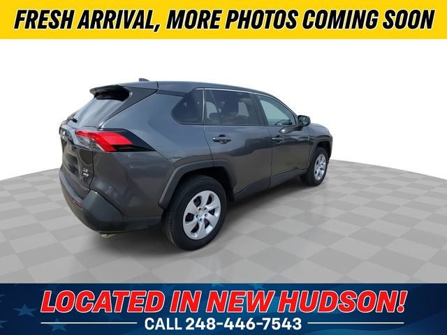 2025 Toyota RAV4 LE