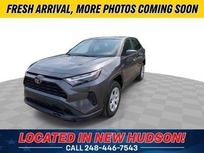 2025 Toyota RAV4 LE