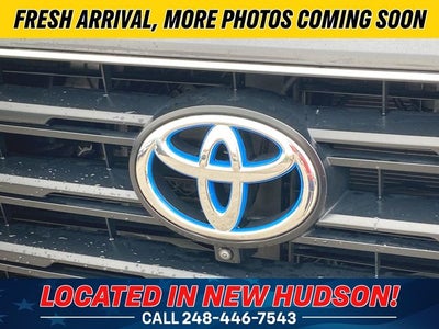 2024 Toyota Sequoia SR5