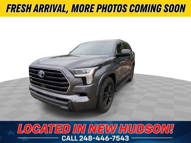 2024 Toyota Sequoia SR5