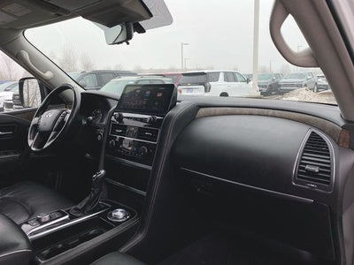 2022 INFINITI QX80 LUXE