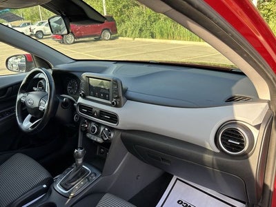 2020 Hyundai Kona SEL