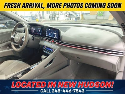 2025 Hyundai Elantra SEL Convenience