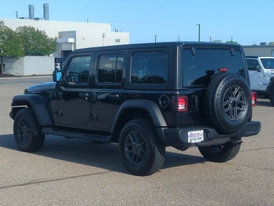 2025 Jeep Wrangler 4-Door Summit 4x4