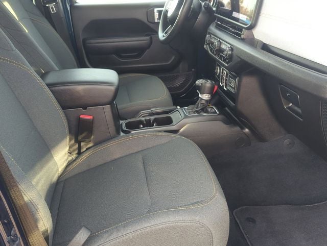2025 Jeep Wrangler 4-Door Sport 4x4