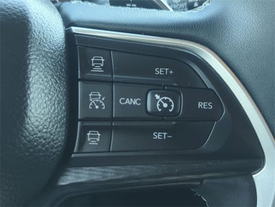 2023 Jeep Grand Cherokee Laredo 4x4