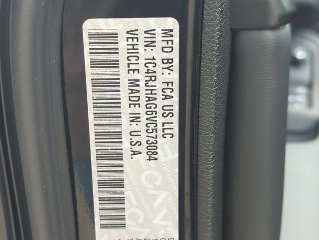 2027 Jeep Grand Cherokee GRAND CHEROKEE LAREDO X 4X4