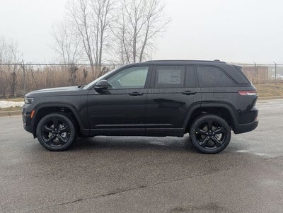 2025 Jeep Grand Cherokee GRAND CHEROKEE LIMITED 4X4