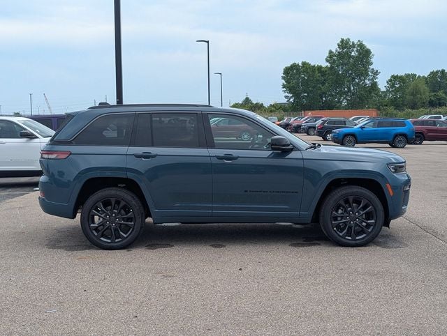 2026 Jeep Grand Cherokee GRAND CHEROKEE LIMITED RESERVE 4X4