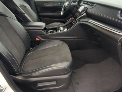 2022 Jeep Grand Cherokee L Altitude 4x4