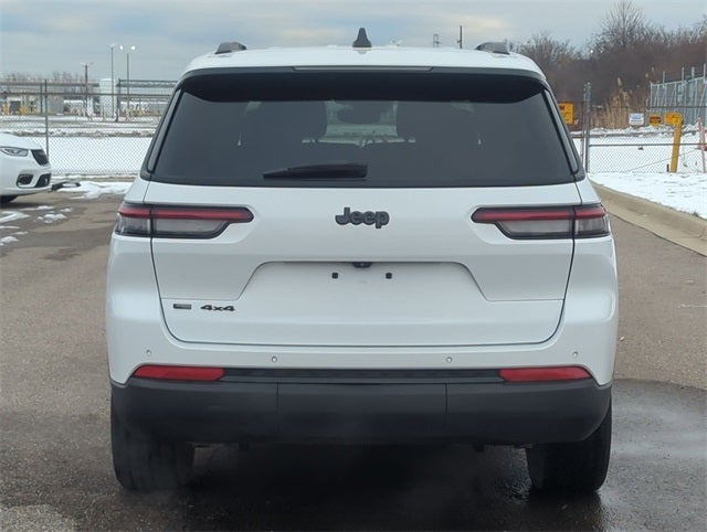 2022 Jeep Grand Cherokee L Altitude 4x4
