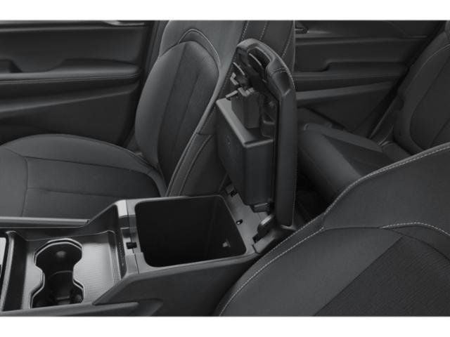 2027 Jeep Grand Cherokee L GRAND CHEROKEE L LAREDO X 4X4