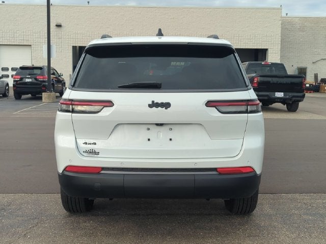 2026 Jeep Grand Cherokee L GRAND CHEROKEE L LAREDO ALTITUDE 4X4