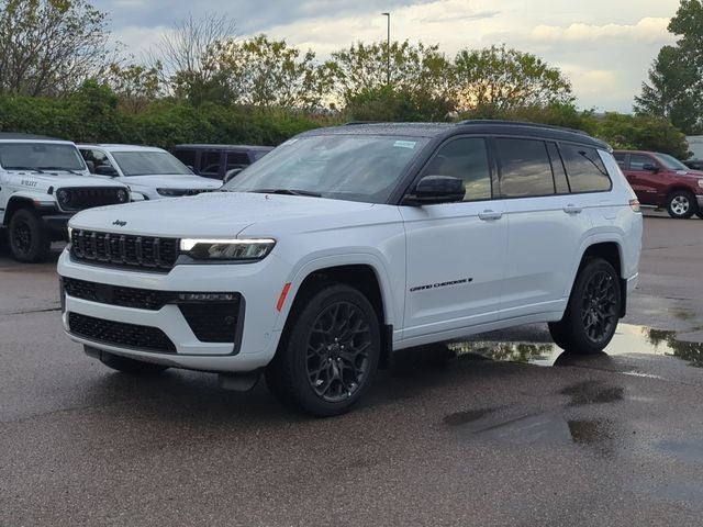 2027 Jeep Grand Cherokee L GRAND CHEROKEE L SUMMIT 4X4