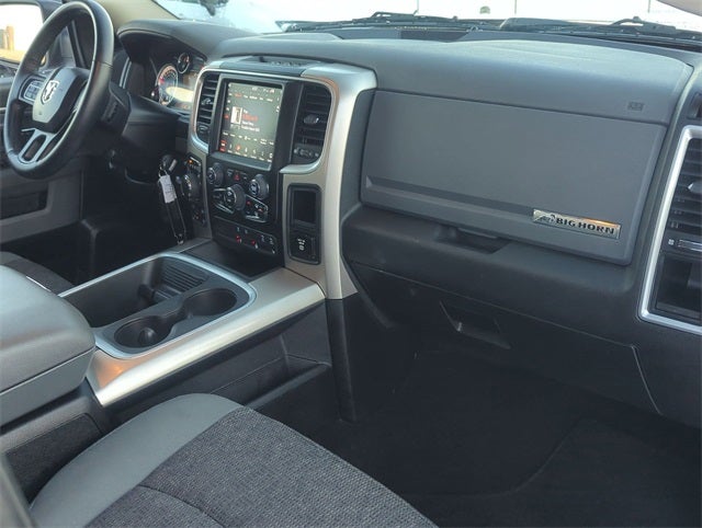 2018 RAM 1500 Big Horn Crew Cab 4x4 5'7' Box