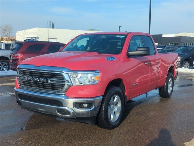 2020 RAM 1500 Big Horn Quad Cab 4x4 6'4' Box