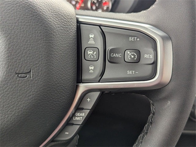 2025 RAM 1500 RAM 1500 BIG HORN CREW CAB 4X4 5'7' BOX