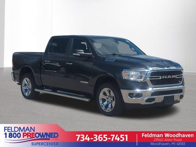 2019 RAM 1500 Big Horn/Lone Star 4x4 Crew Cab 5'7's photo