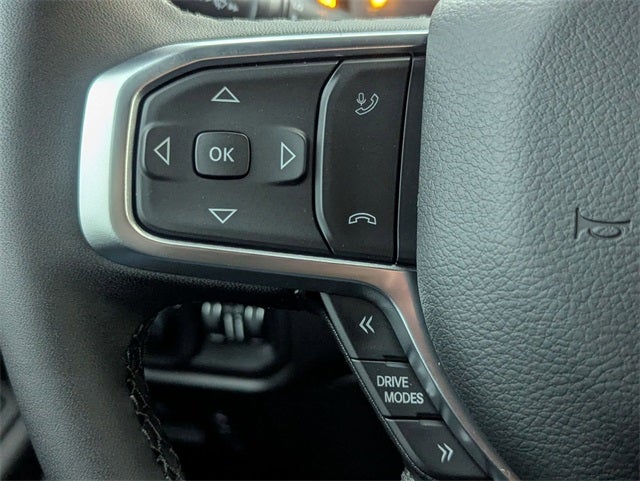 2025 RAM 1500 RAM 1500 BIG HORN CREW CAB 4X4 5'7' BOX