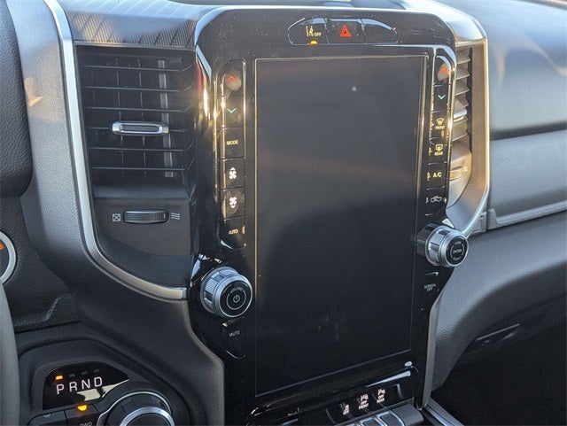 2025 RAM 1500 RAM 1500 BIG HORN CREW CAB 4X4 5'7' BOX