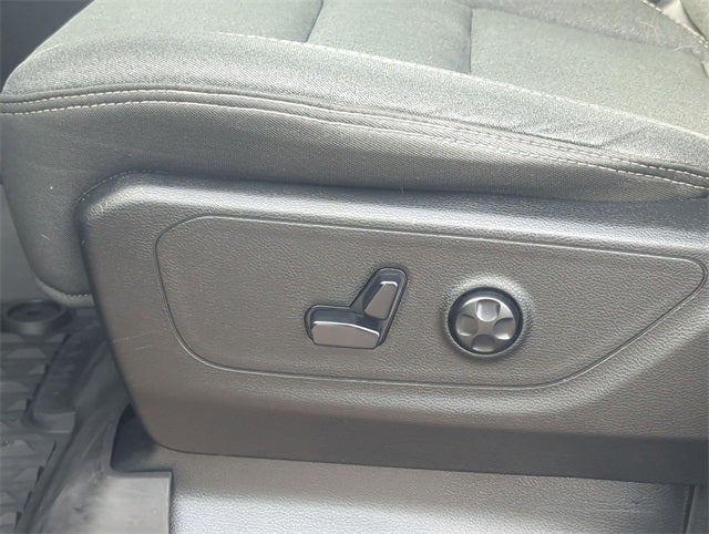 2019 RAM 1500 Big Horn/Lone Star Crew Cab 4x4 5'7' Box